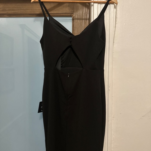 Lulu’s Moments of Bliss Dress, Size M - Picture 2 of 3